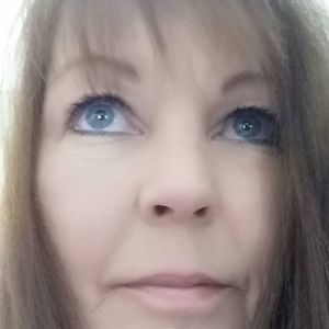 Meet your Posher, Vicki